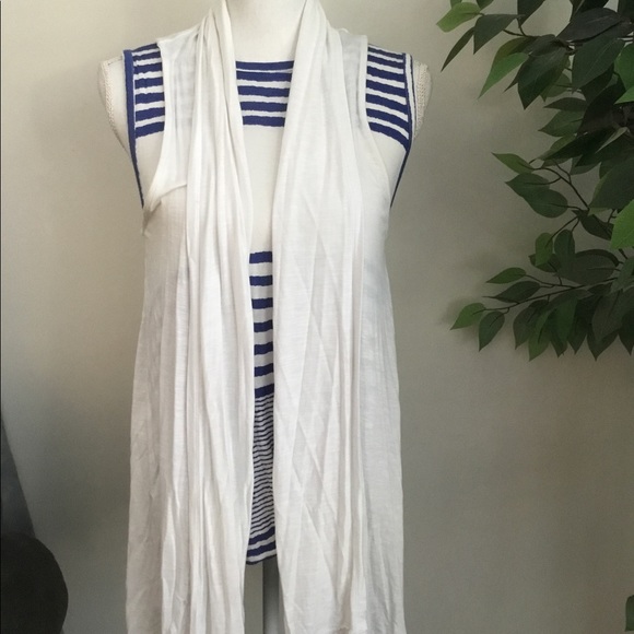 Asymmetrical - Picture 2 of 7